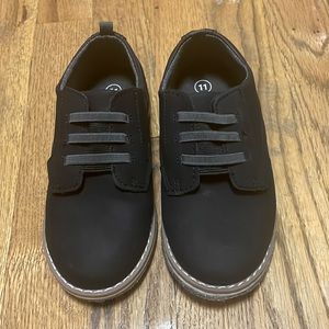 Cat & Jack Black Oxford Velcro shoes
